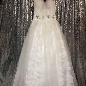 Wedding dress